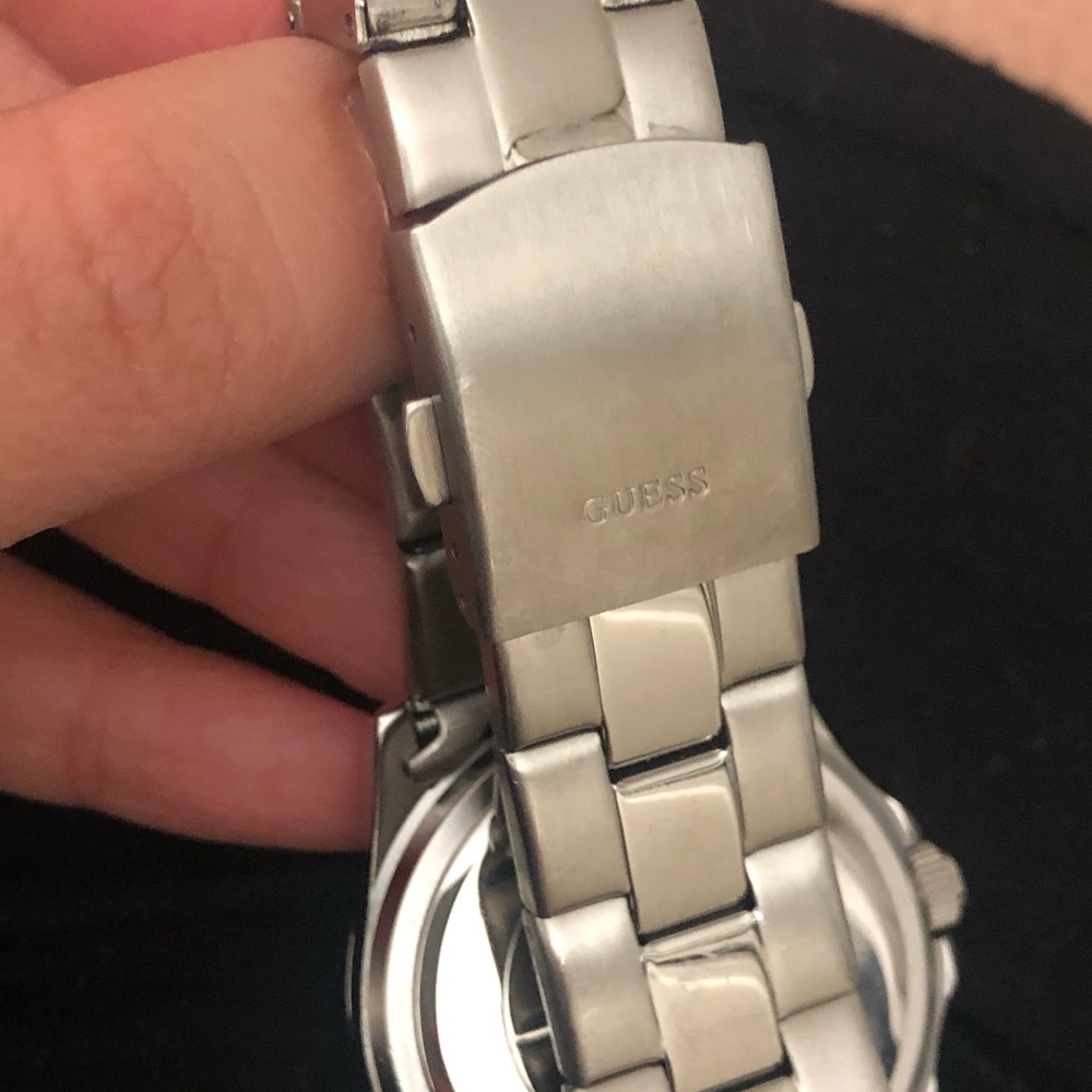 Guess watch - Picture 3 of 7